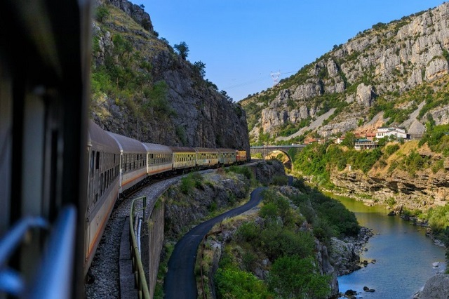 Montenegro Railway Europe Željeznica crne gore crnogorska pruga beograd bar podgorica kolašin mojkovac bijelo polje cg eu eib