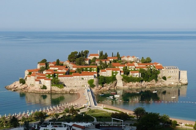 sveti stefan Elitni turizam: Crna Gora se pozicionira kao vrhunska destinacija budva montenegro tourism turizam crna gora