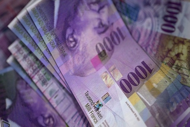 money swiss bank tax fraud irregularity irregularities interest rate rates OLAF eu euro money
